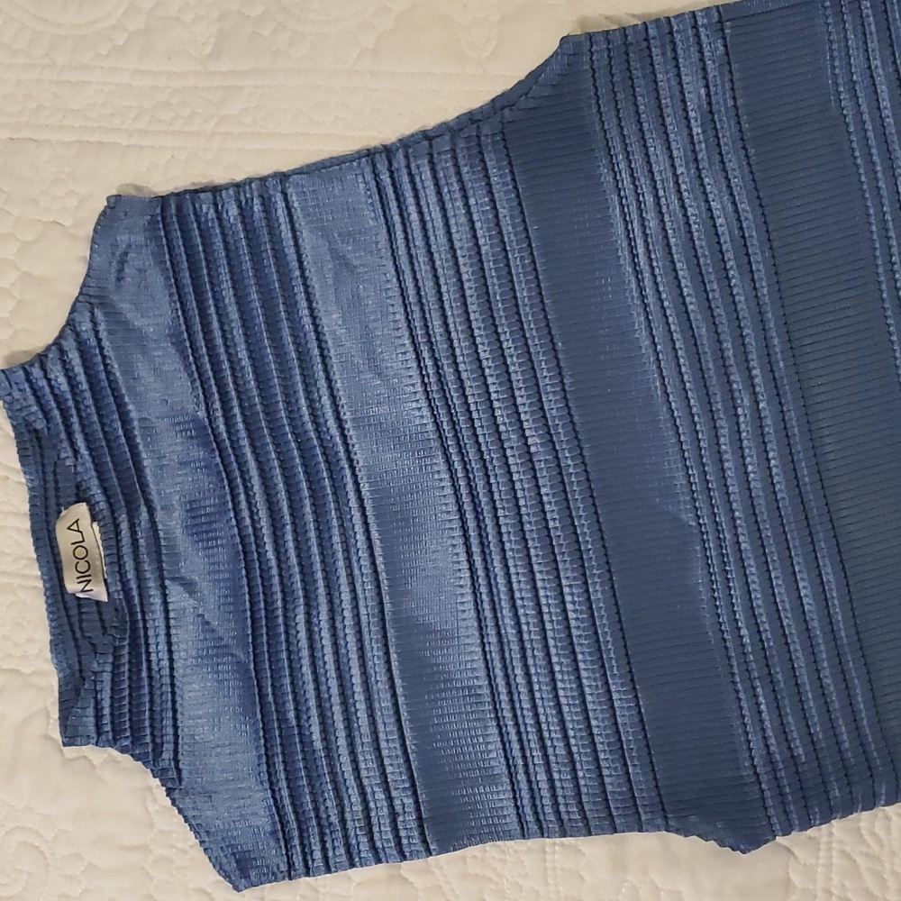 Nicole Women's Sleeveless Blue Textured Blouse M
